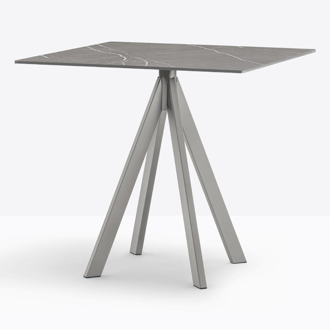 table-marbella